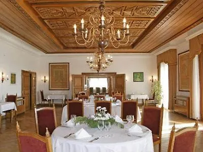 Palace 5*