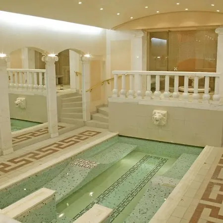 Hotel Palace